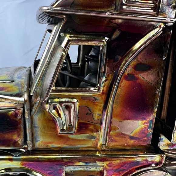 Musical Semi Truck w/ Trailer Plays Willie Nelson On The Road Again - Picture 5 of 12